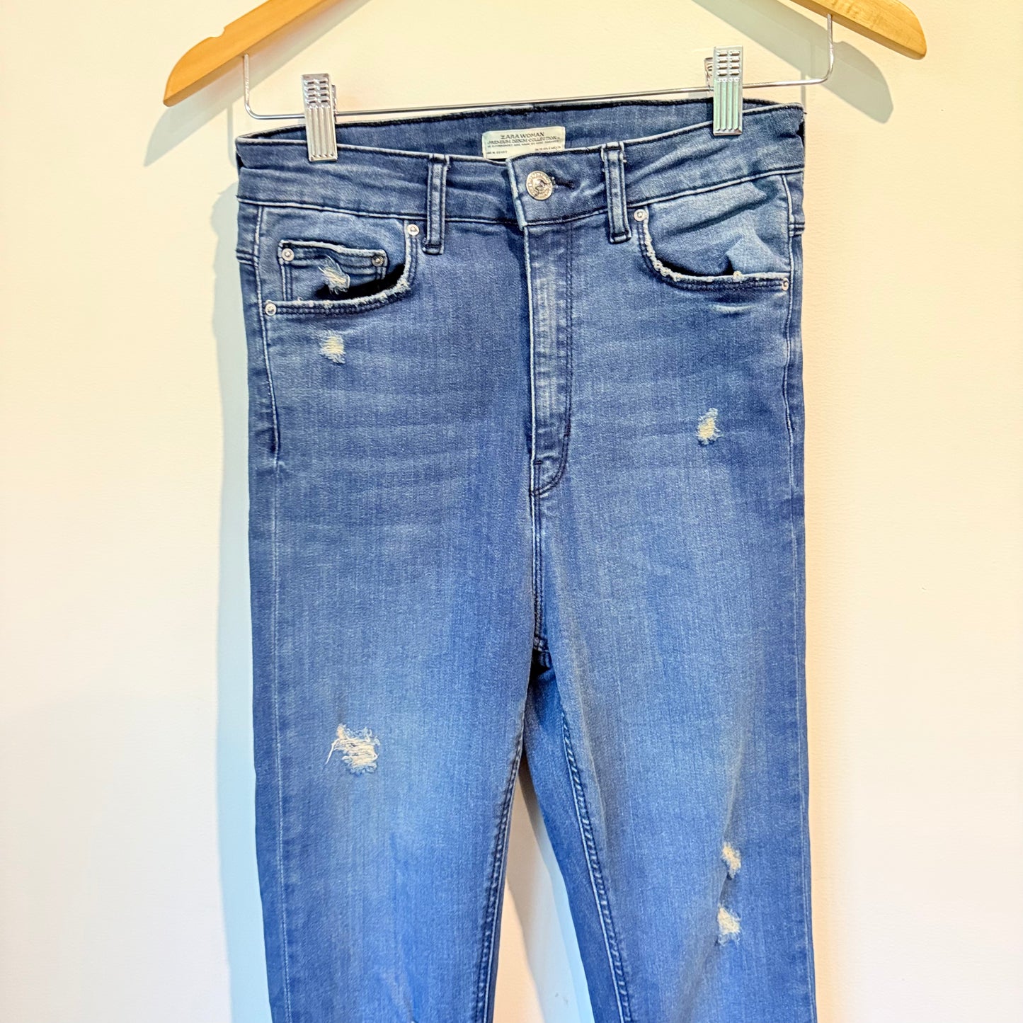 Zara Woman Premium Denim High-Rise Distressed Skinny Jeans Size 6