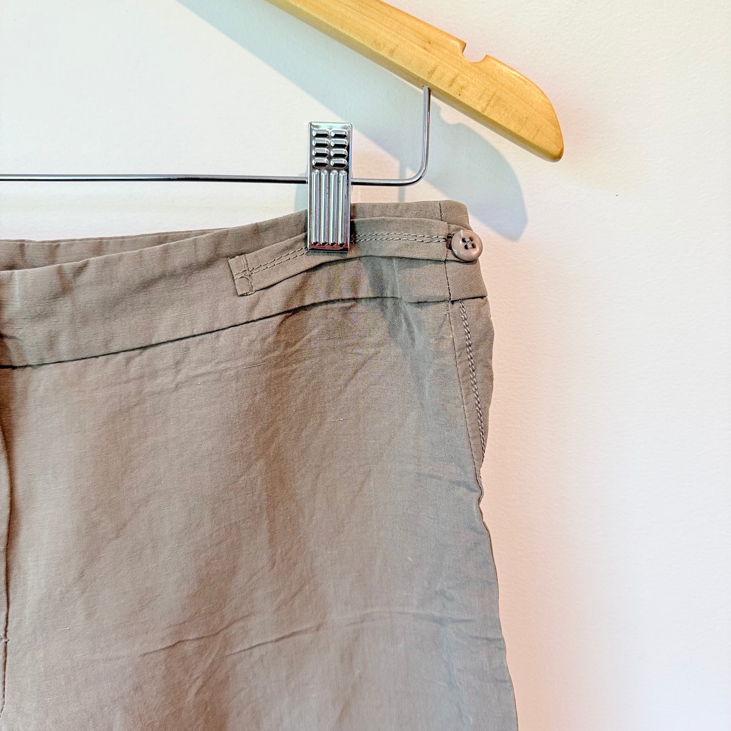 Armani Collezioni Size 38 Linen / Viscose Blend Pants