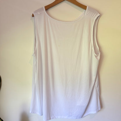 Brand Unknown Size 4XL White Tencel Jersey Knit Crew Sleeveless Top