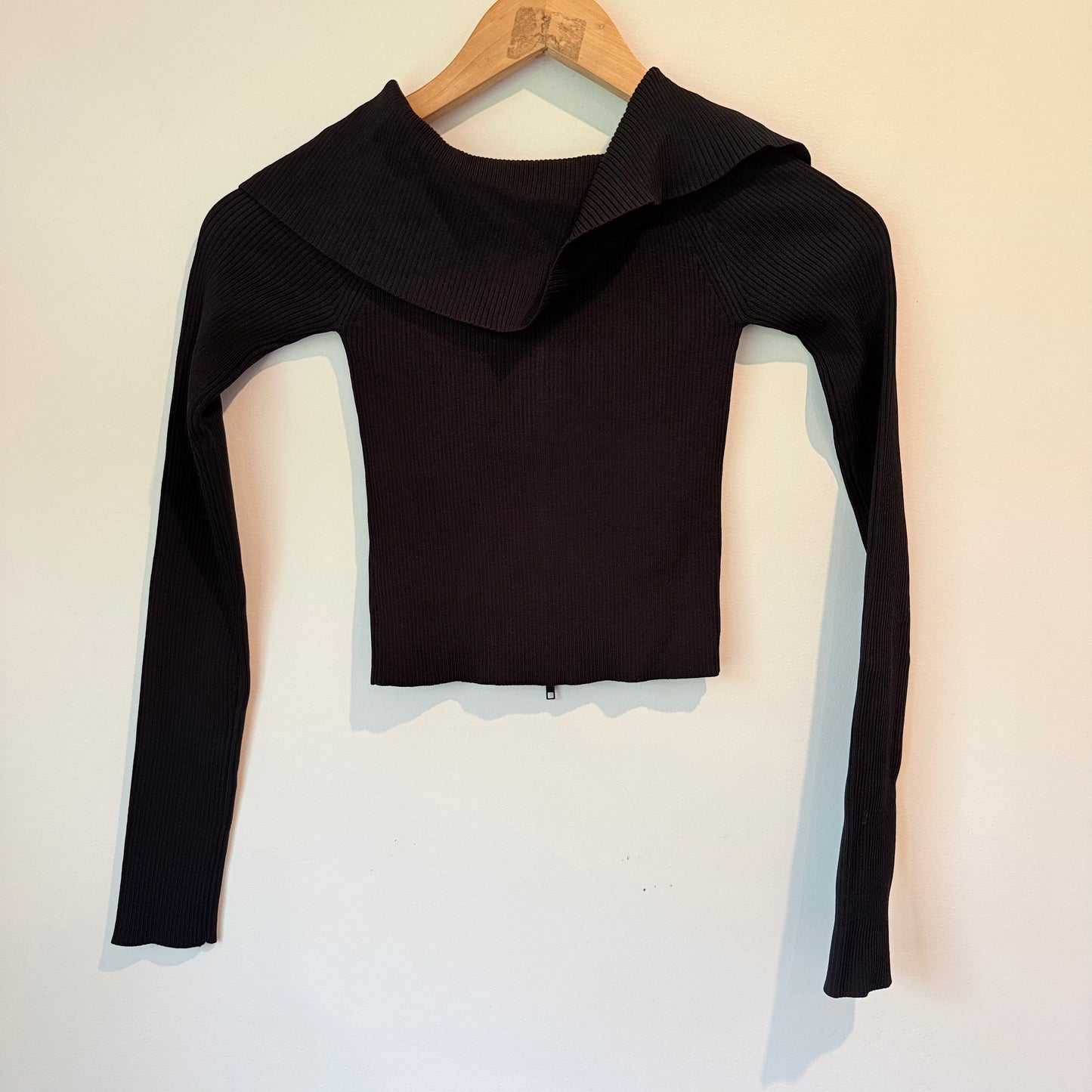 Glassons XS Ribbed Zip Up Top