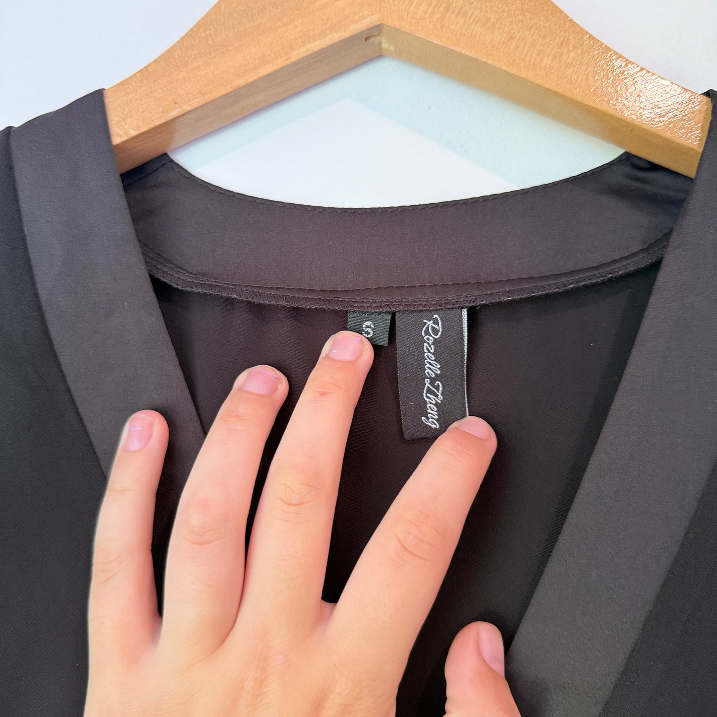 Rozelle Zheng Size S Black Long-Sleeved Tunic Dress