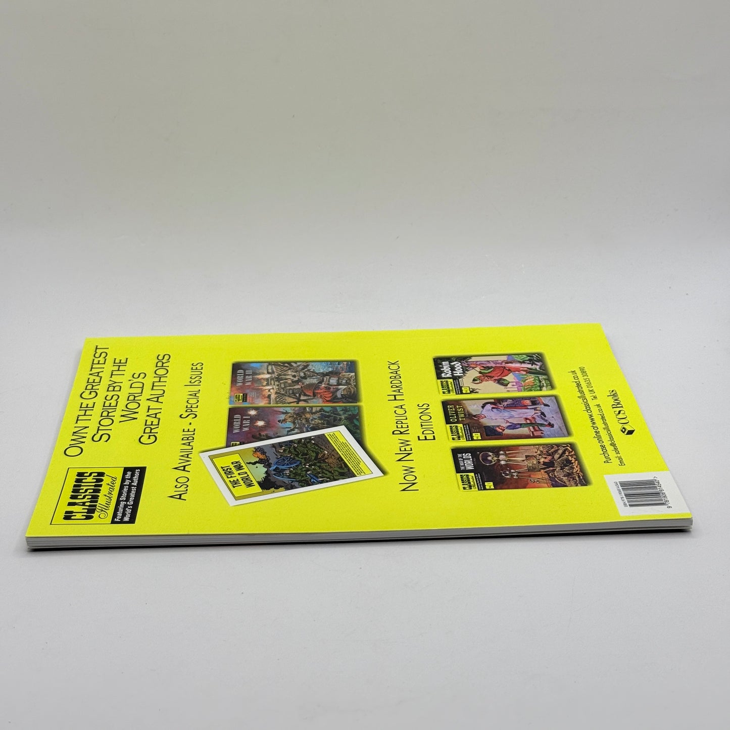 The Last Days of Pompeii by Edward Bulwer-Lytton (Classics Illustrated No. 28)