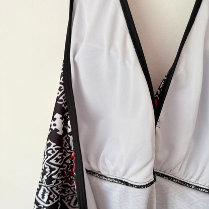 Brand Unknown Size U/Arm 50cm Black & White Patterned Tankini