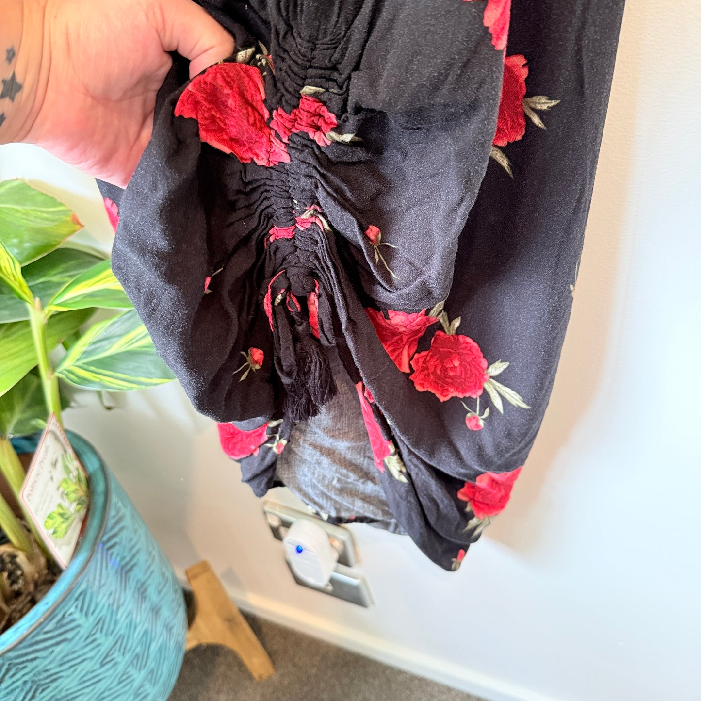 Brand Unknown Size U/Arm 53cm Black Floral Viscose Dress
