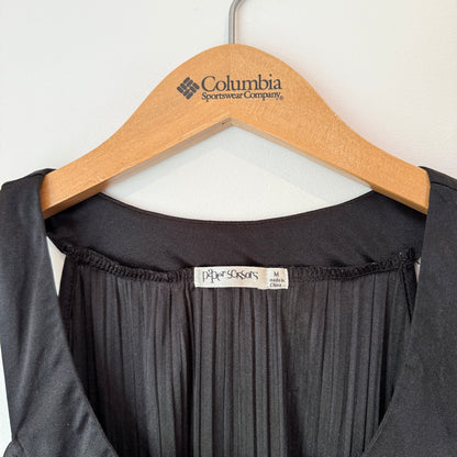Paper Scissors Size M Black Sleeveless Tunic