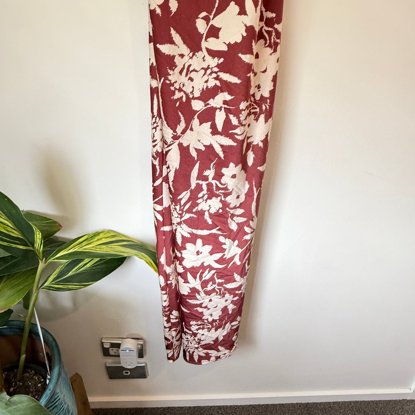 Pagani Size 6 Brown & Cream Floral Straight Maxi Dress