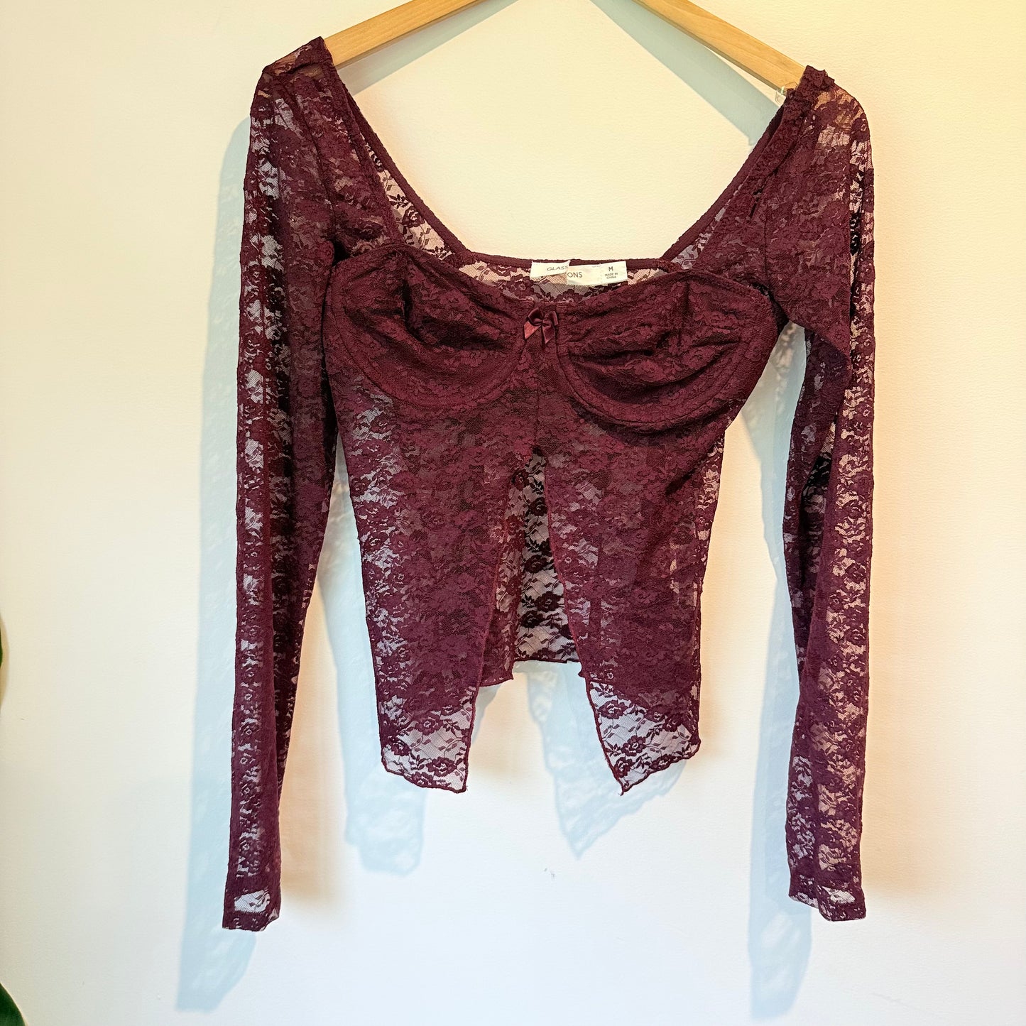 Glassons Size M Maroon Lace Long-Sleeve Lace Top