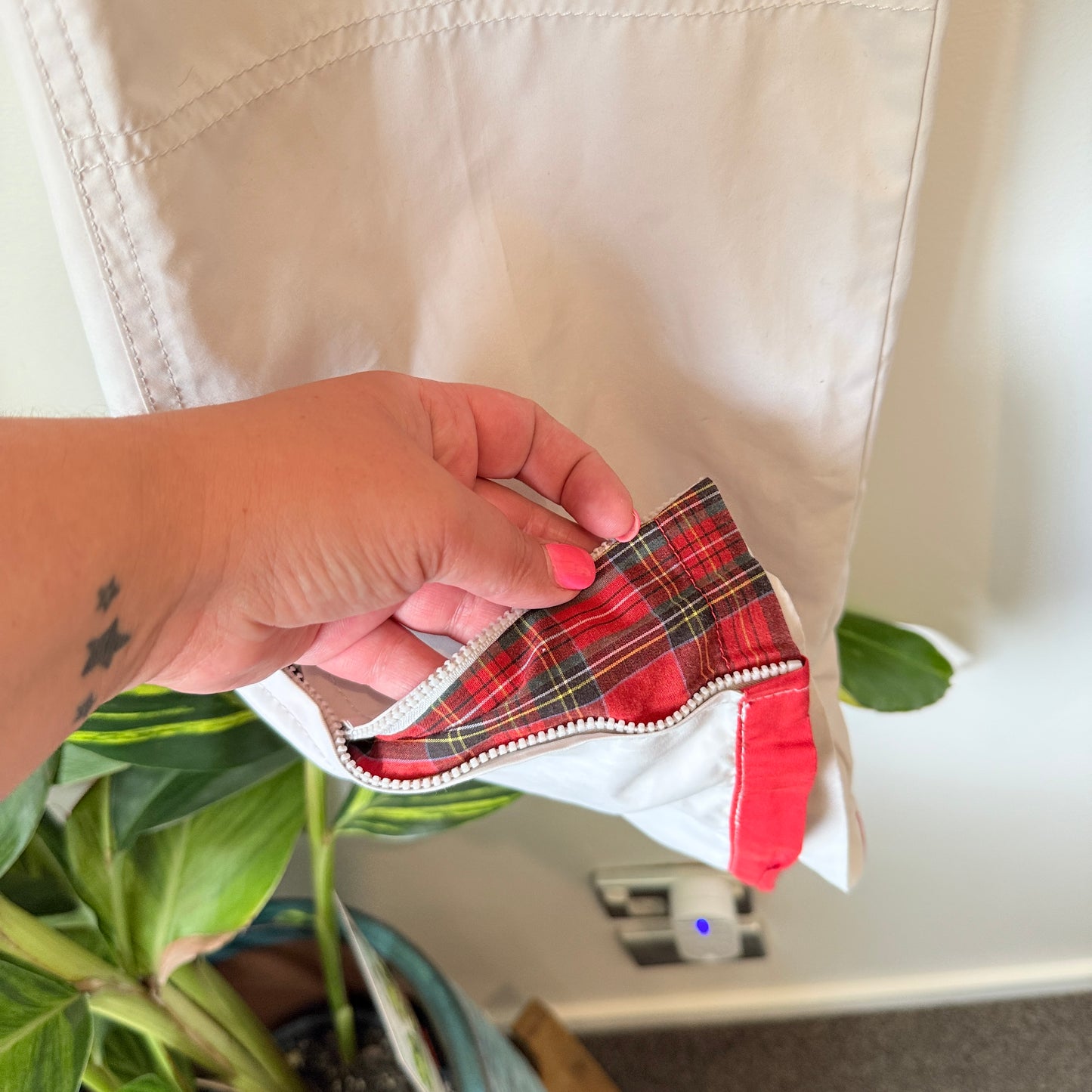 Roxy Size 14 White Pants