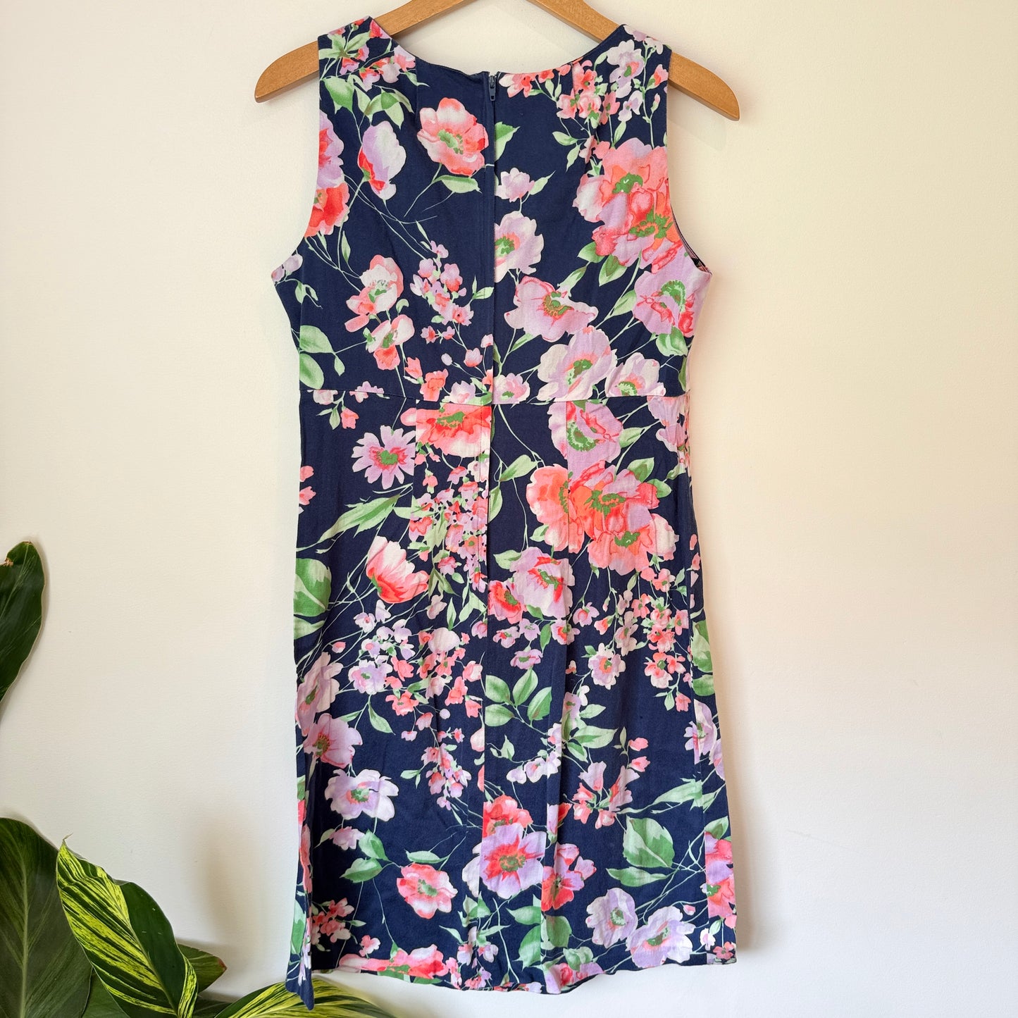 Brand Unknown Size U/Arm 45cm Navy Floral Print Cocktail Dress