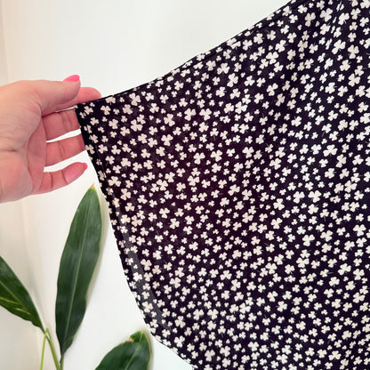 Brand Unknown Size U/Arm 79cm Black & White Floral Blouse