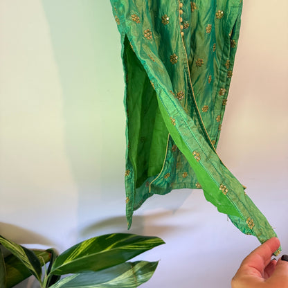 Brand Unknown U/Arm to U/Arm 38cm Kurti