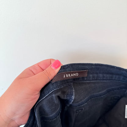 J Brand Size 10 Dark Wash Skinny Jeans