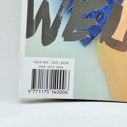 Remix Wellness Issue (Issue #124, Kourtney Kardashian Barker) with Free Mascara