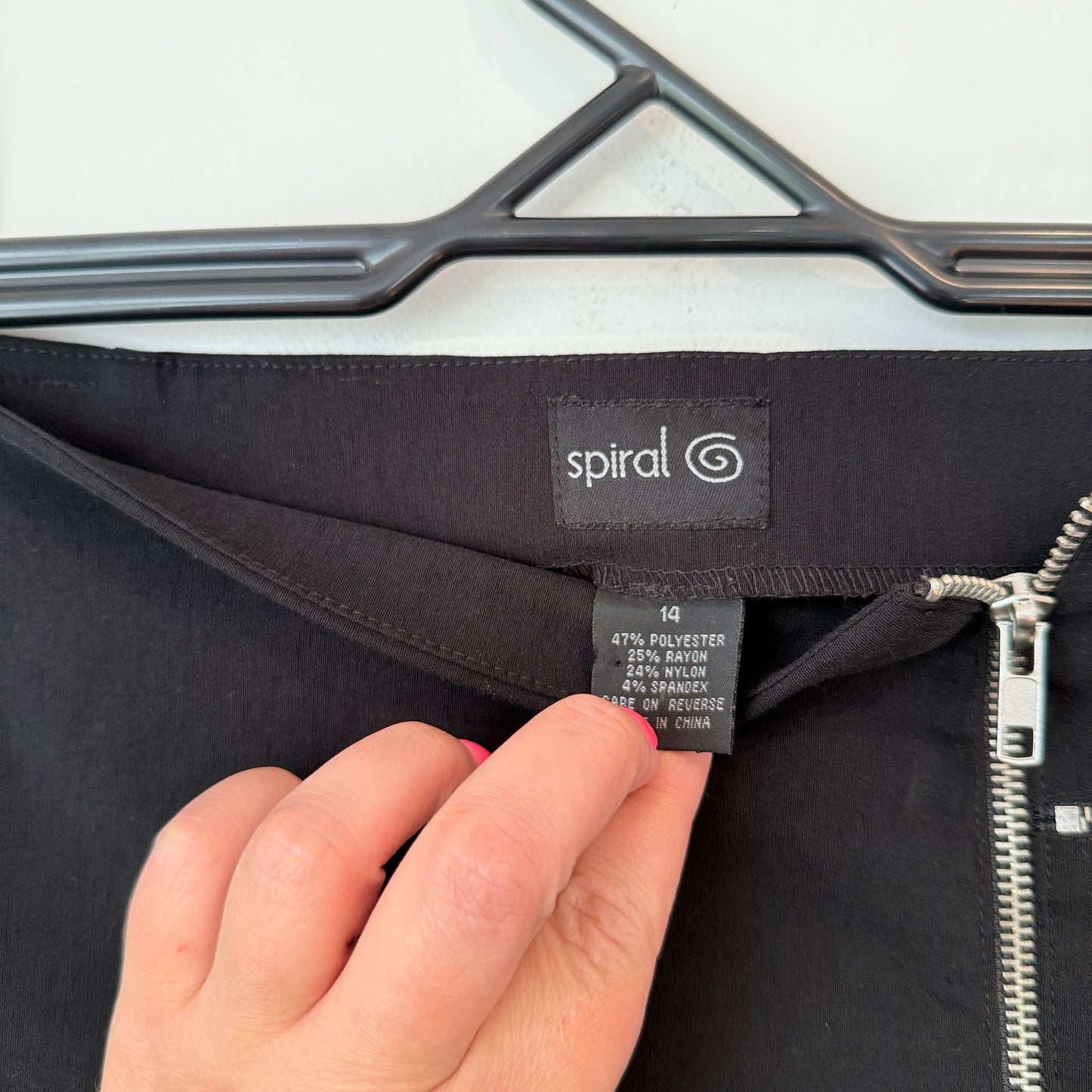 Spiral Size 14 Black Zipper Detail Mini Skirt