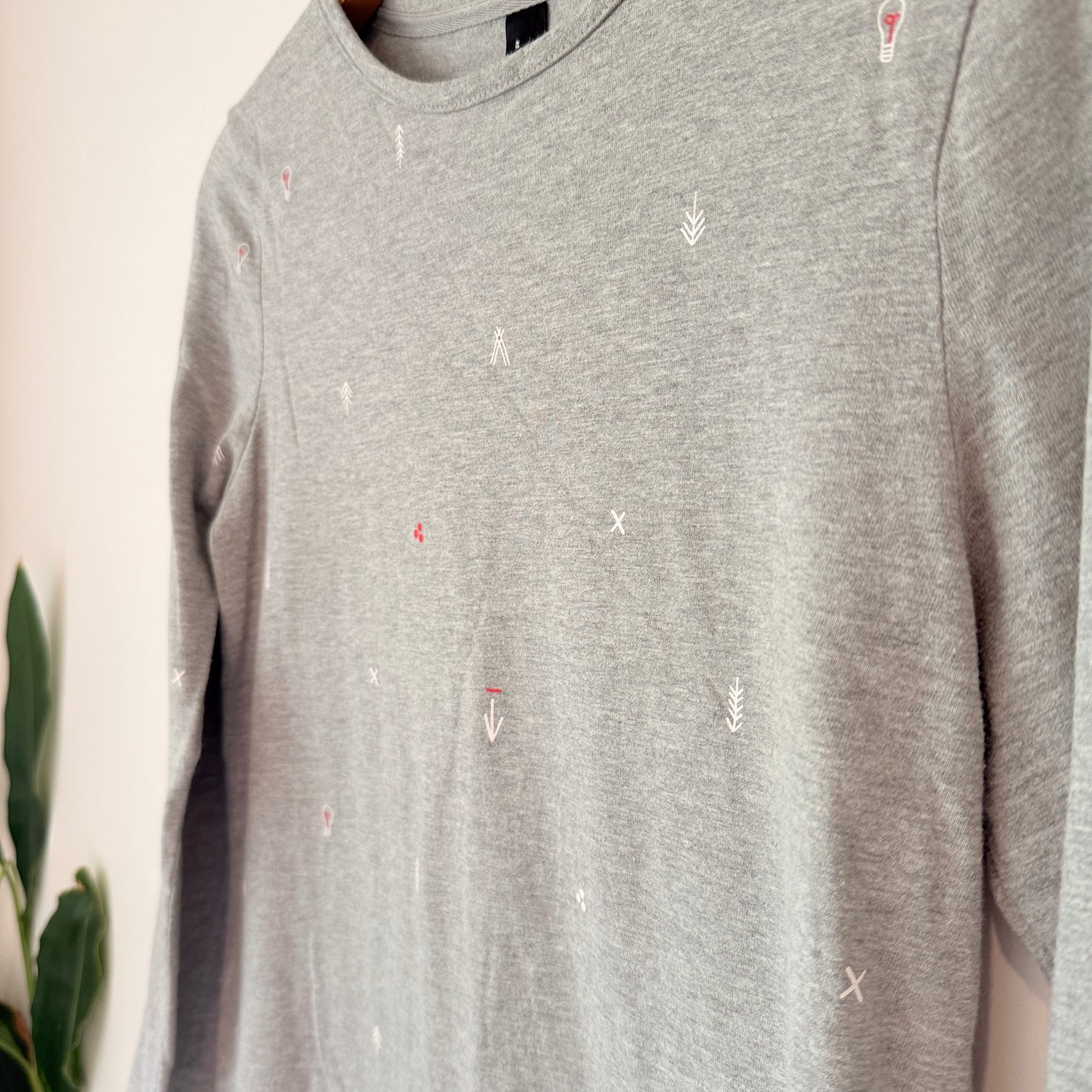 Huffer Size 6 Upside L/Sleeve Avenue Tee