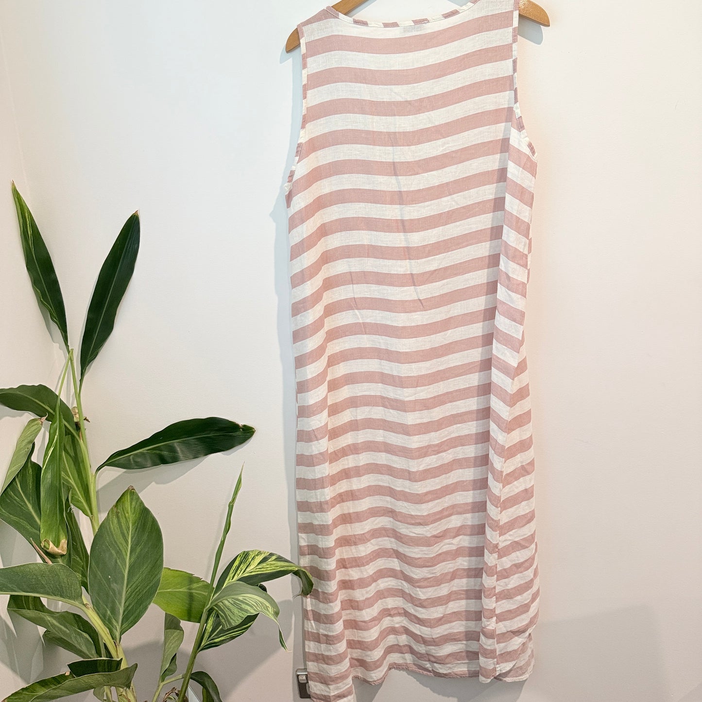 Puro Lino Striped Linen Sleeveless Dress – One Size