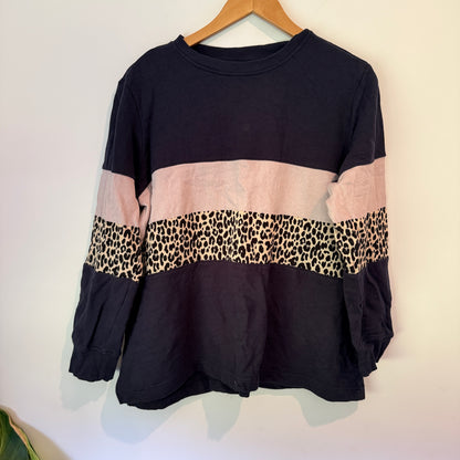 Brand Unknown U/Arm to U/Arm 60cm Color-Block Sweater