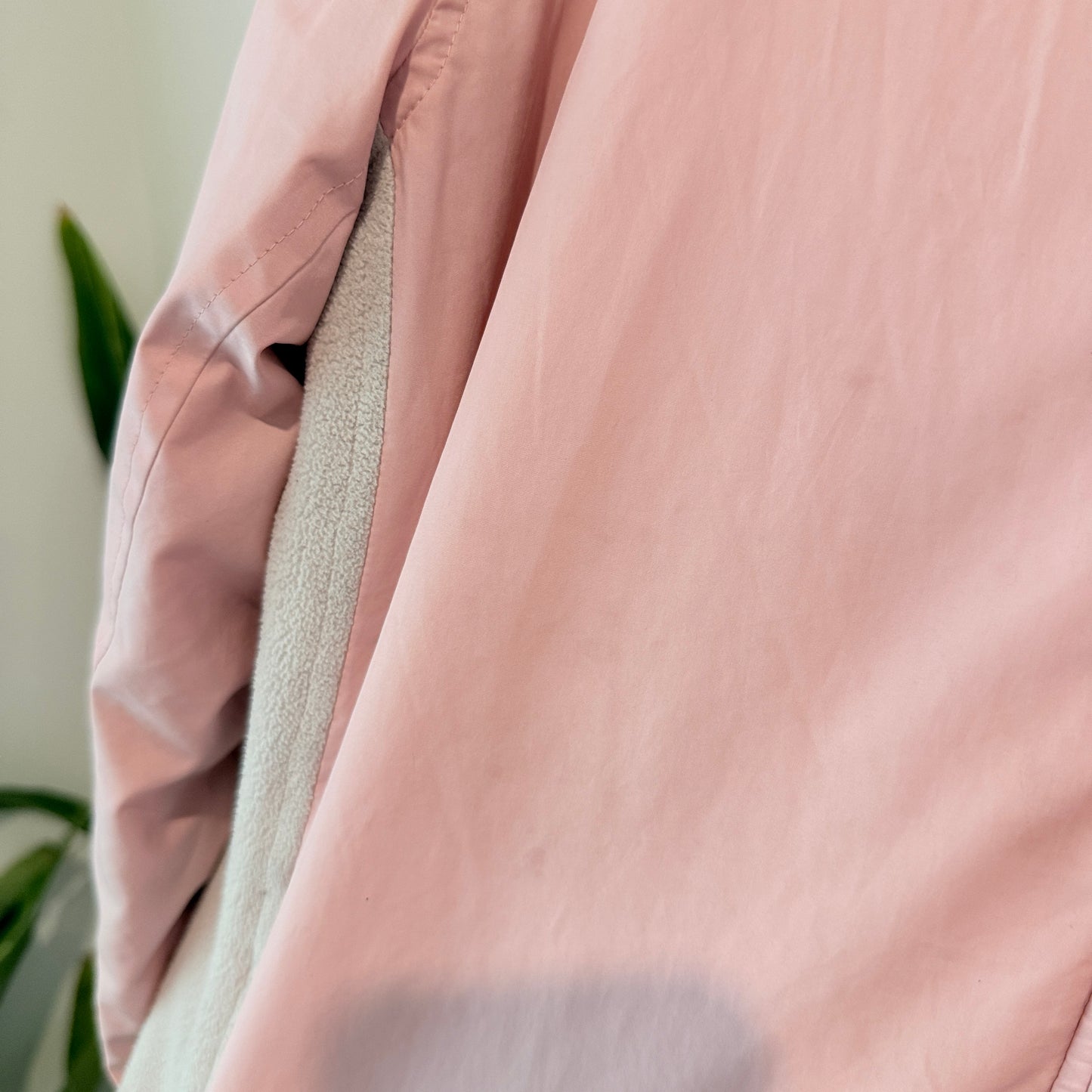 Fila Windbreaker Jacket | U/Arm to U/Arm 57cm