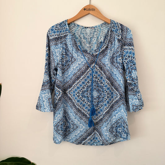 Brand Unknown Patterned Top | U/Arm to U/Arm 46cm