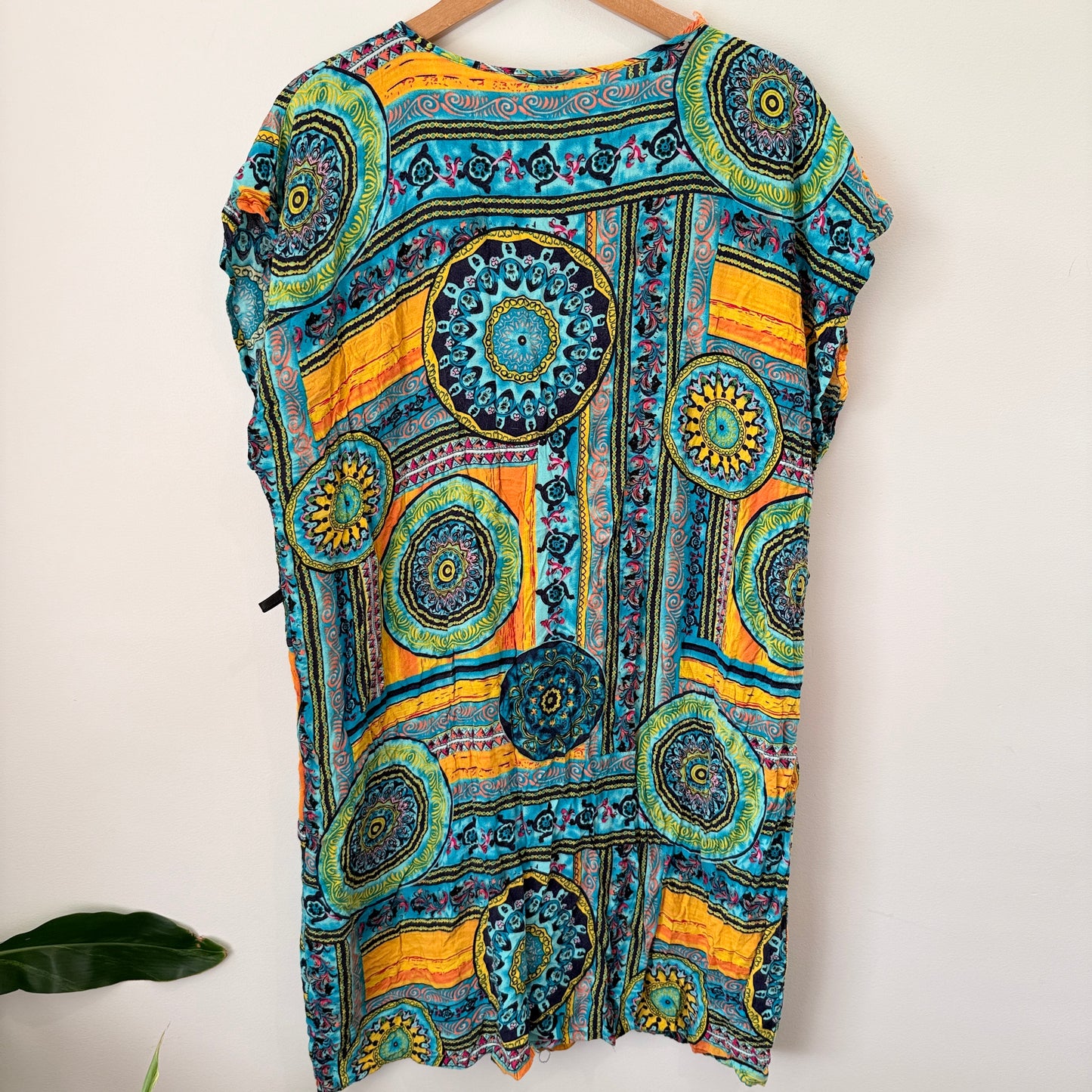 Brand Unknown Multi-Color Ethnic Print Boho Tunic | U/Arm to U/Arm 57cm