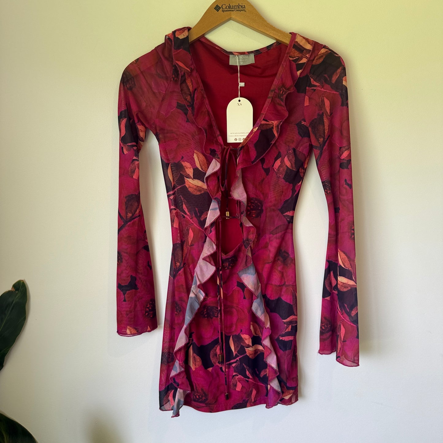 Outcast Exclusives Pink Floral Mesh Ruffle Mini Dress - Size XS