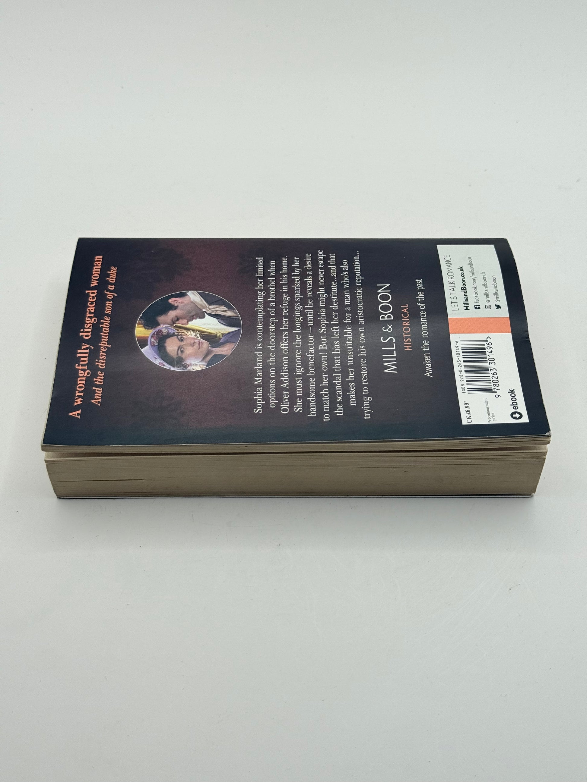 Tempting a reformed rake by liz tyner - print books printed media