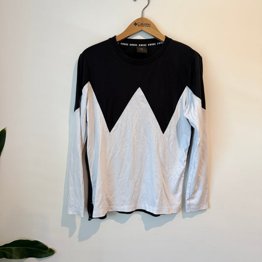 Wade Size M Long-Sleeve T-Shirt