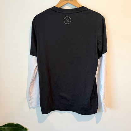 Wade Size M Long-Sleeve T-Shirt