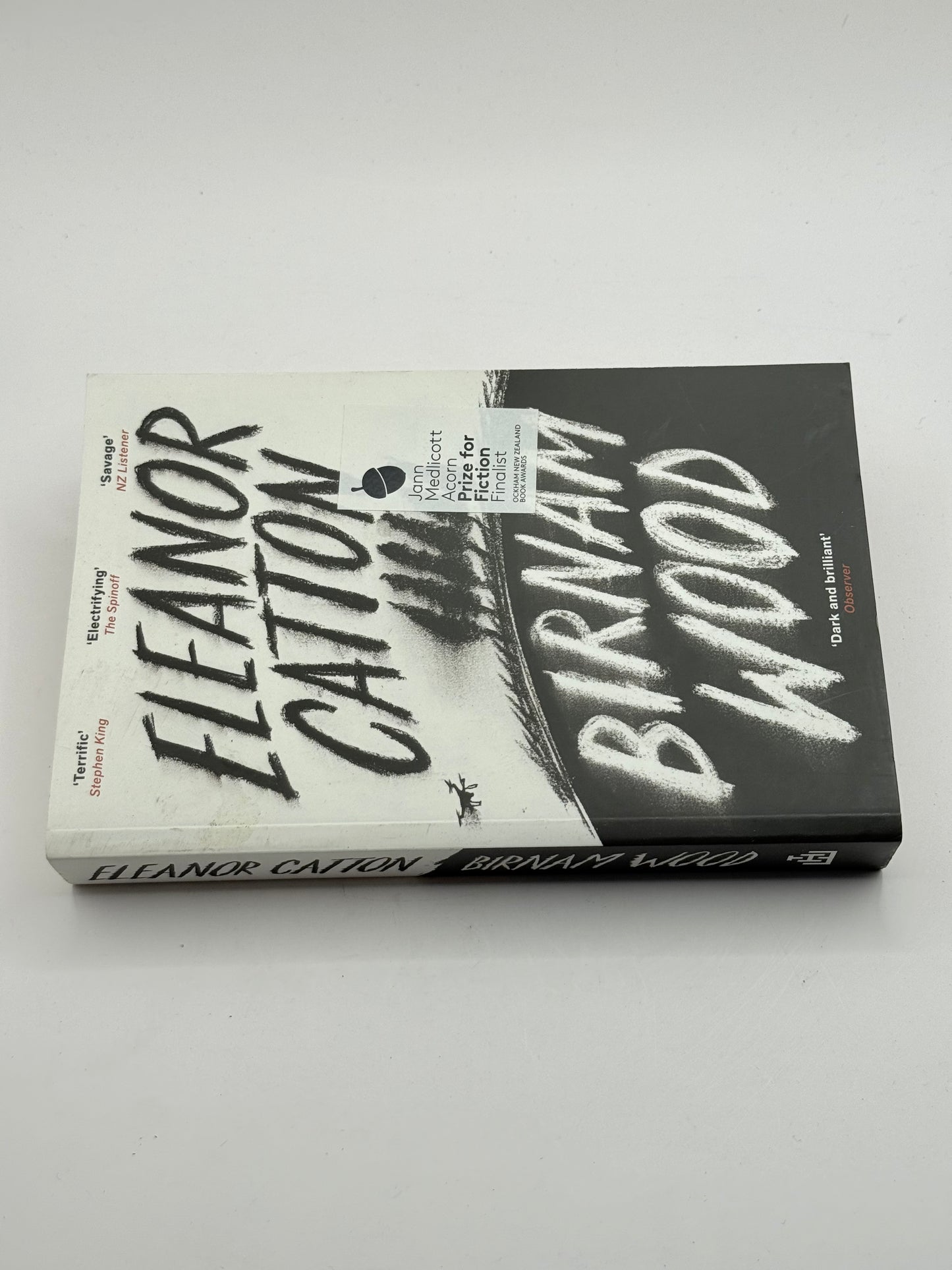 Birnam wood by eleanor catton - print books printed media