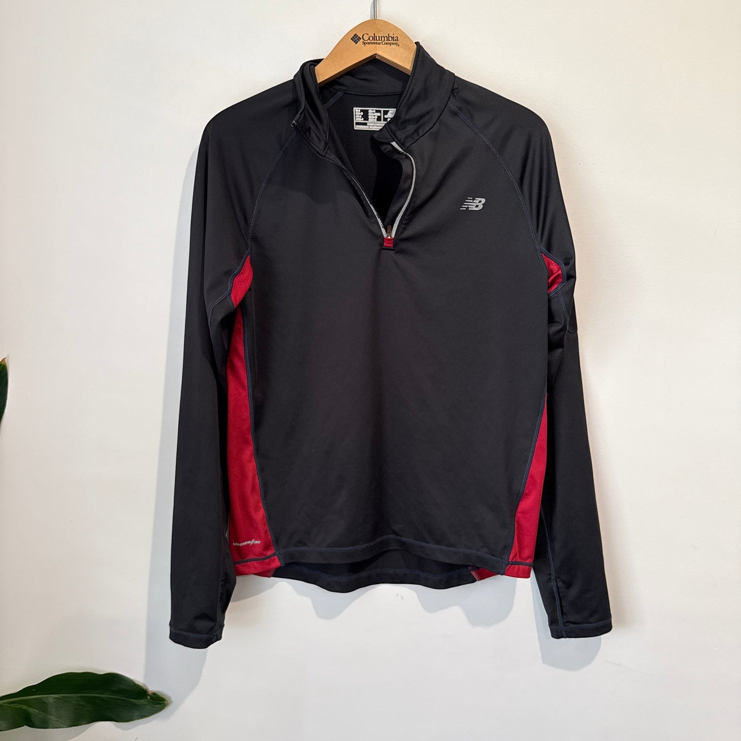 New Balance Size Small Zip Pullover