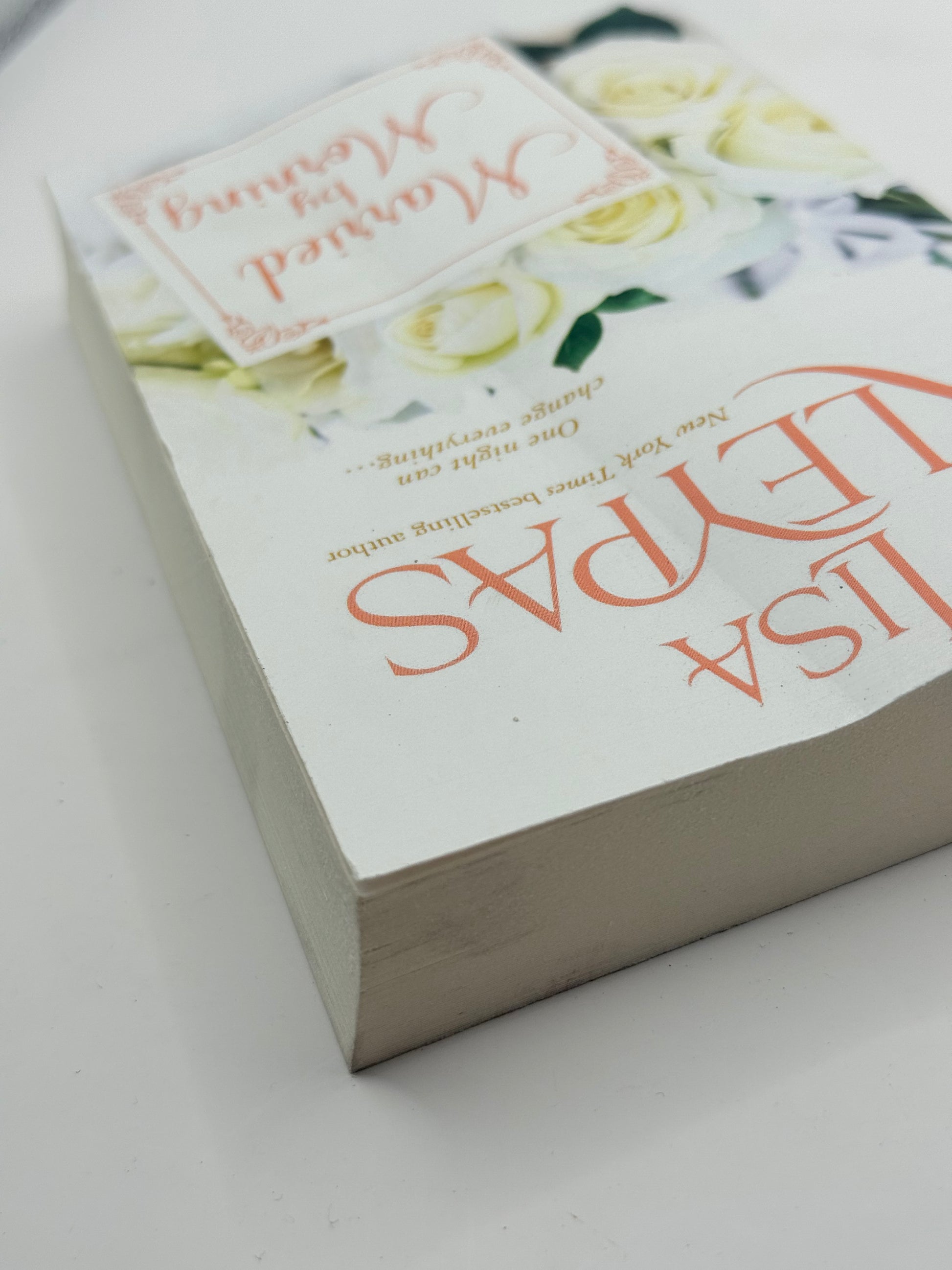 Married by morning by lisa kleypas - print books printed media