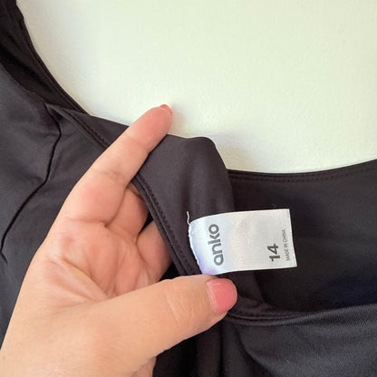 Anko Scoop Neck Crop Top Black - Size 14