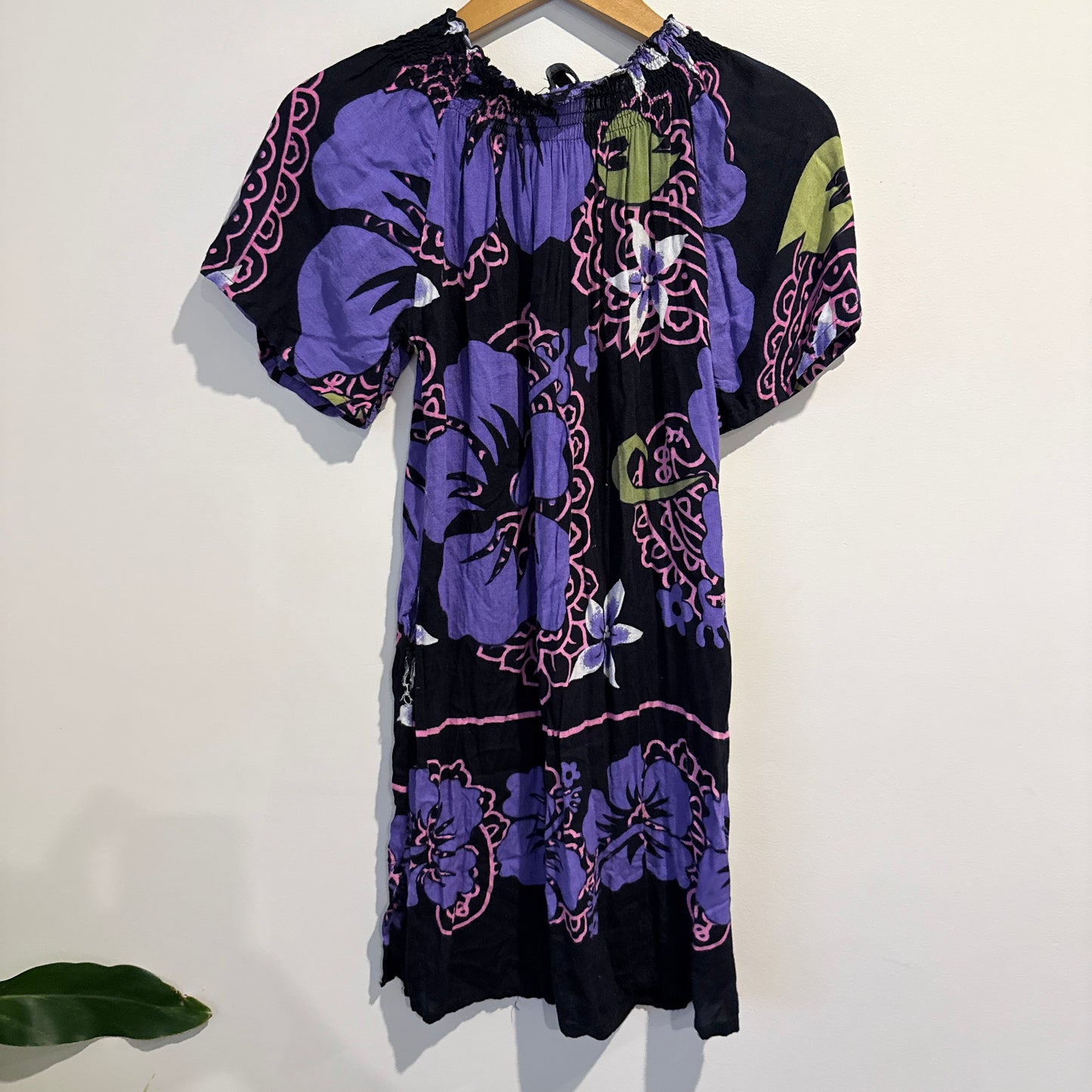 Jackie K Size S Purple and Black Floral Dress (damaged)