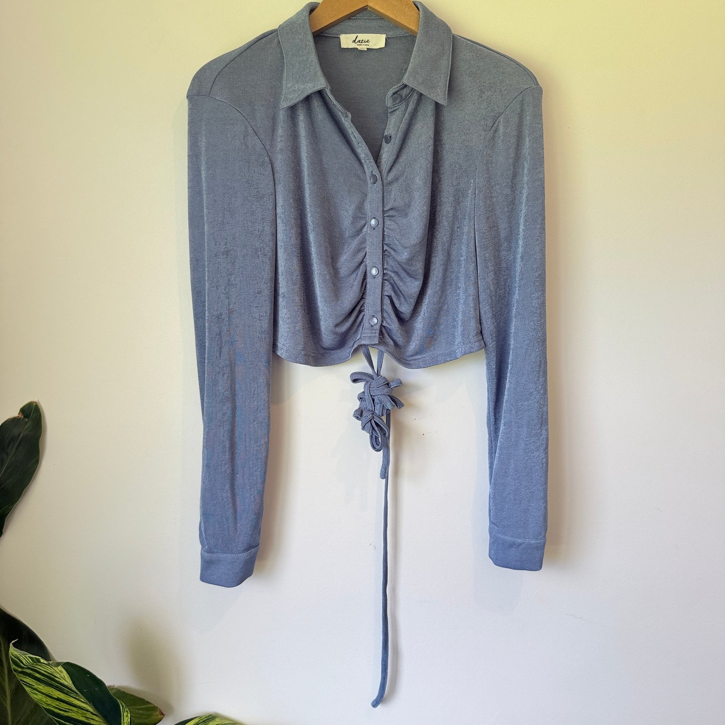 Dazie Ruched Front Collared Crop Top Blue - Size 18