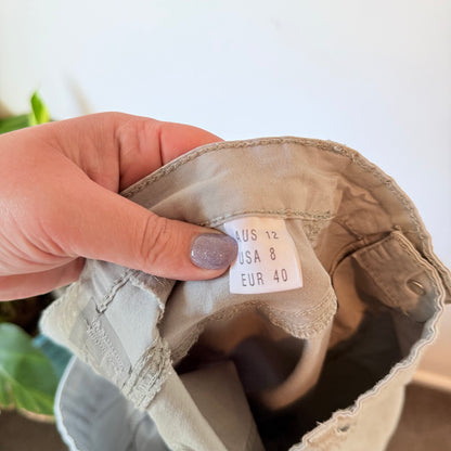 The Jeggings Mid Rise Size 8 Khaki Skinny Pants