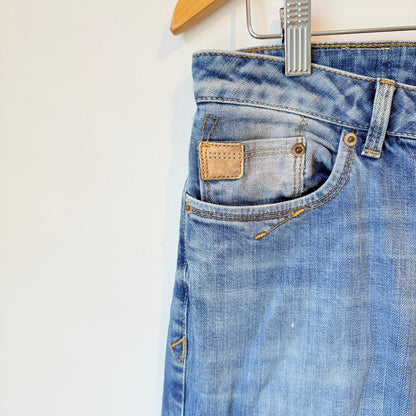 Zara Premium Wash Size 6 Light Wash Denim Jeans