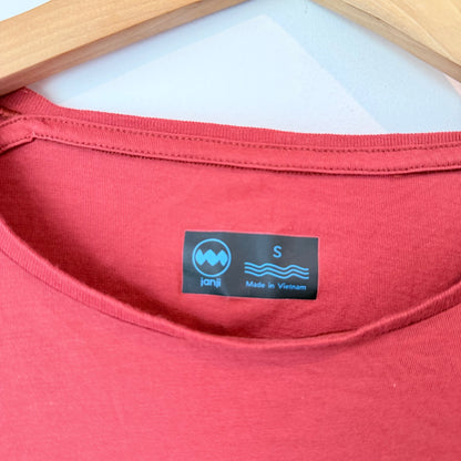 Janji Size S Women’s Runterra Bio Red Long Sleeve Tee