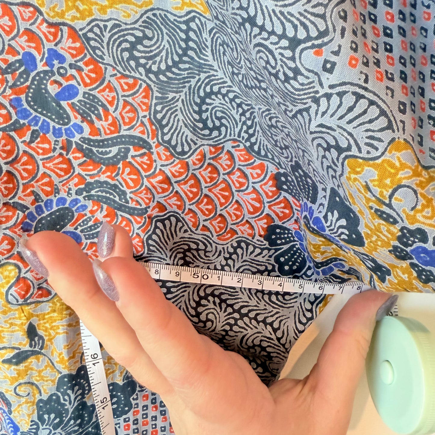 Patterned V-Neck Dress U/Arm 57cm