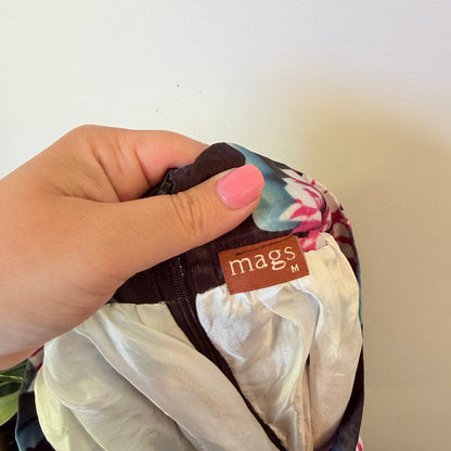 Mags Floral Satin Look Skirt Black & Pink - Size M