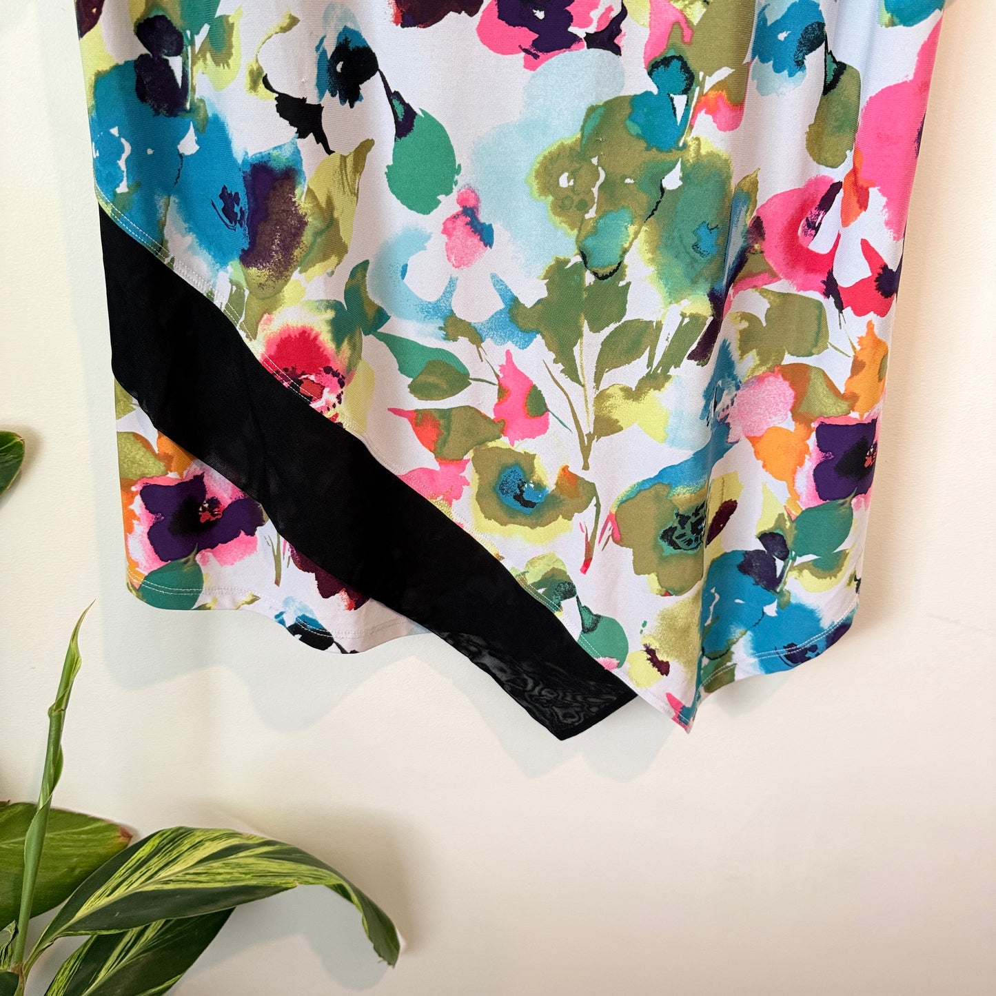 TS Size S Multi-Color Floral Print Top