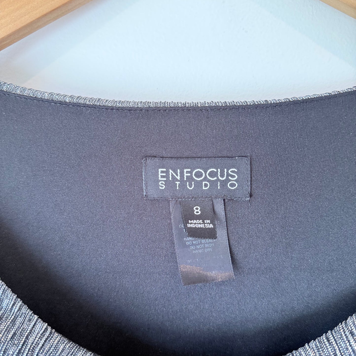 Enfocus Studio Size 8 Silver & Black Layered Fitted Dress