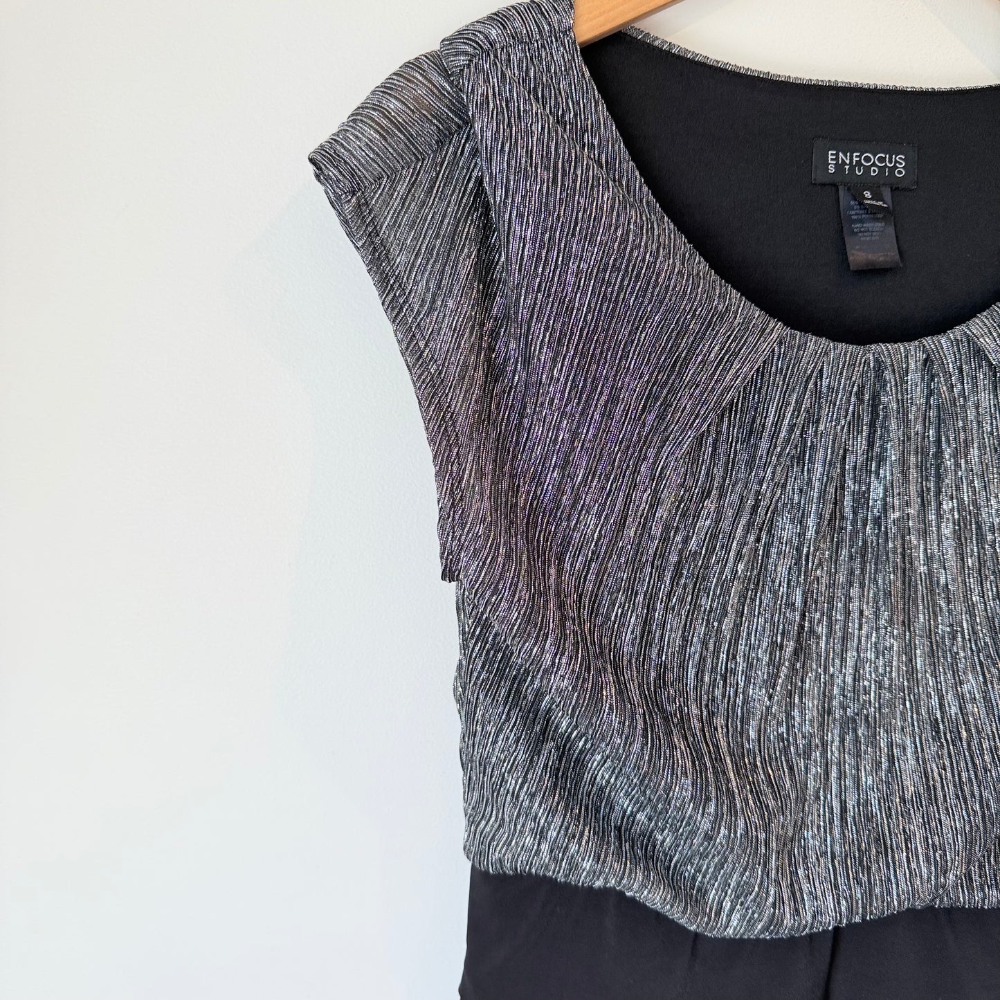 Enfocus Studio Size 8 Silver & Black Layered Fitted Dress