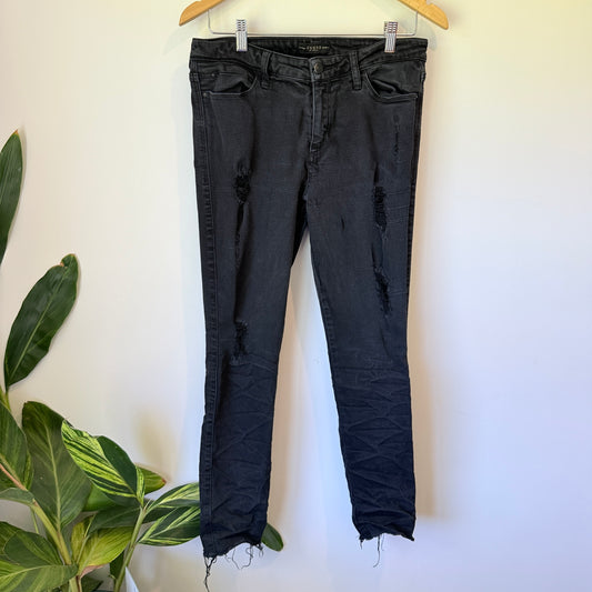 Guess Size 31 Black Distressed Skinny Jeans