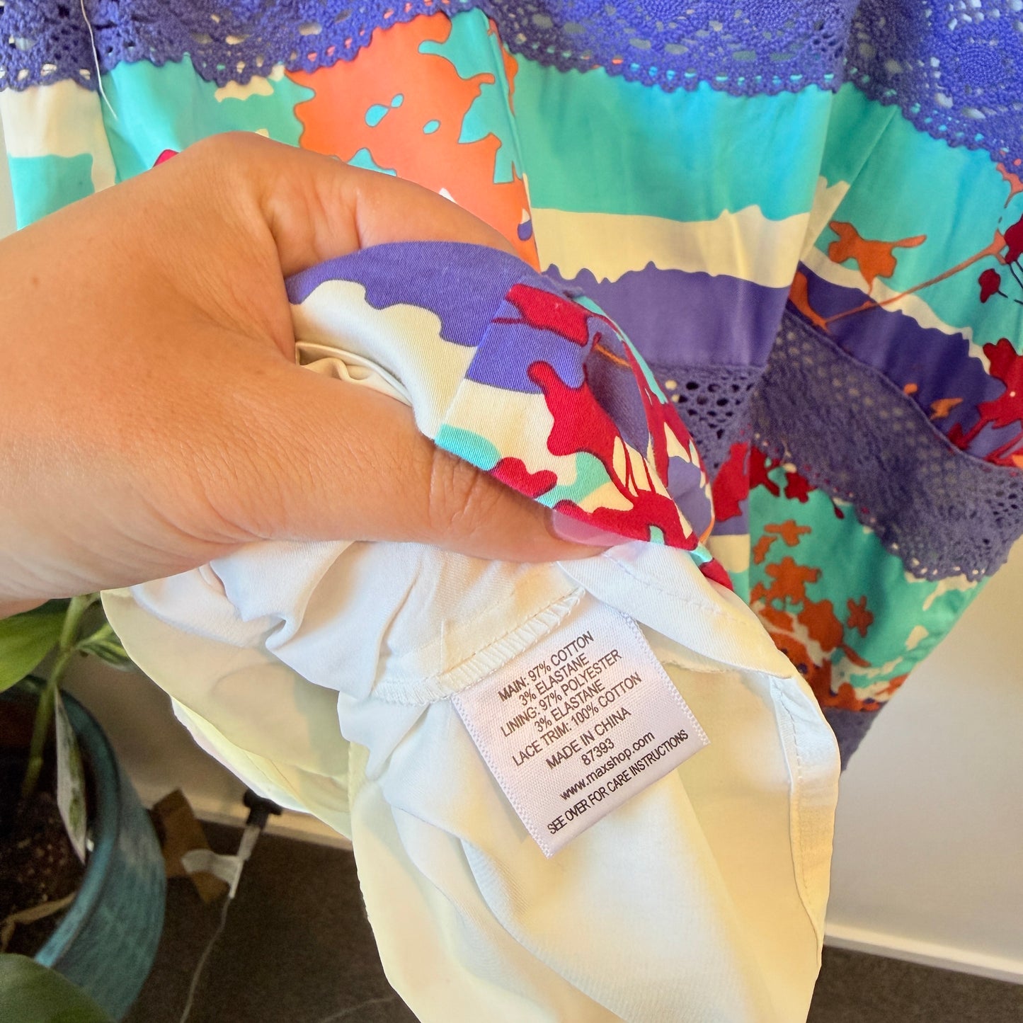 Max Size 16 Sleeveless Dress