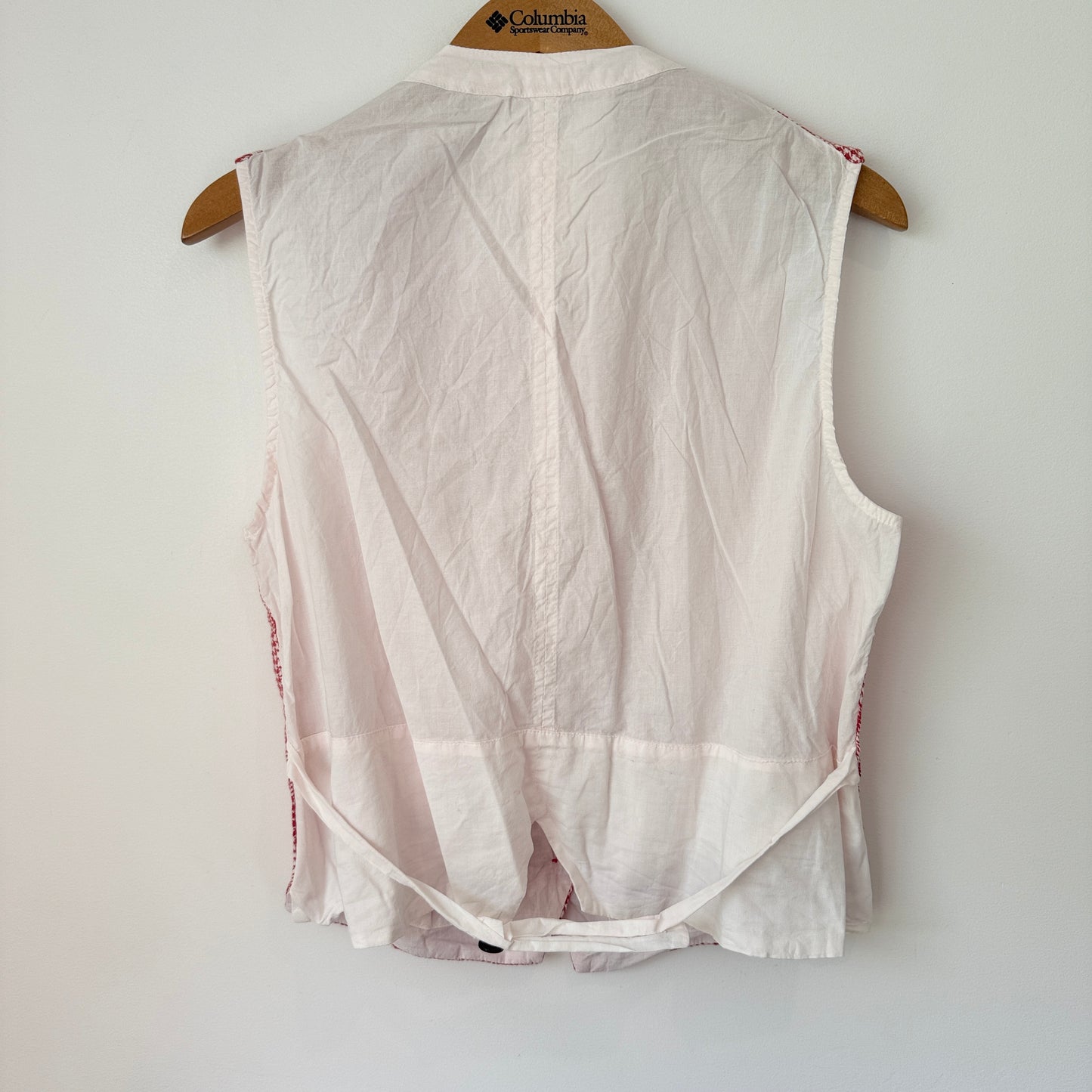 Hannoh Wessel Size 40 Red & White Plaid Vest