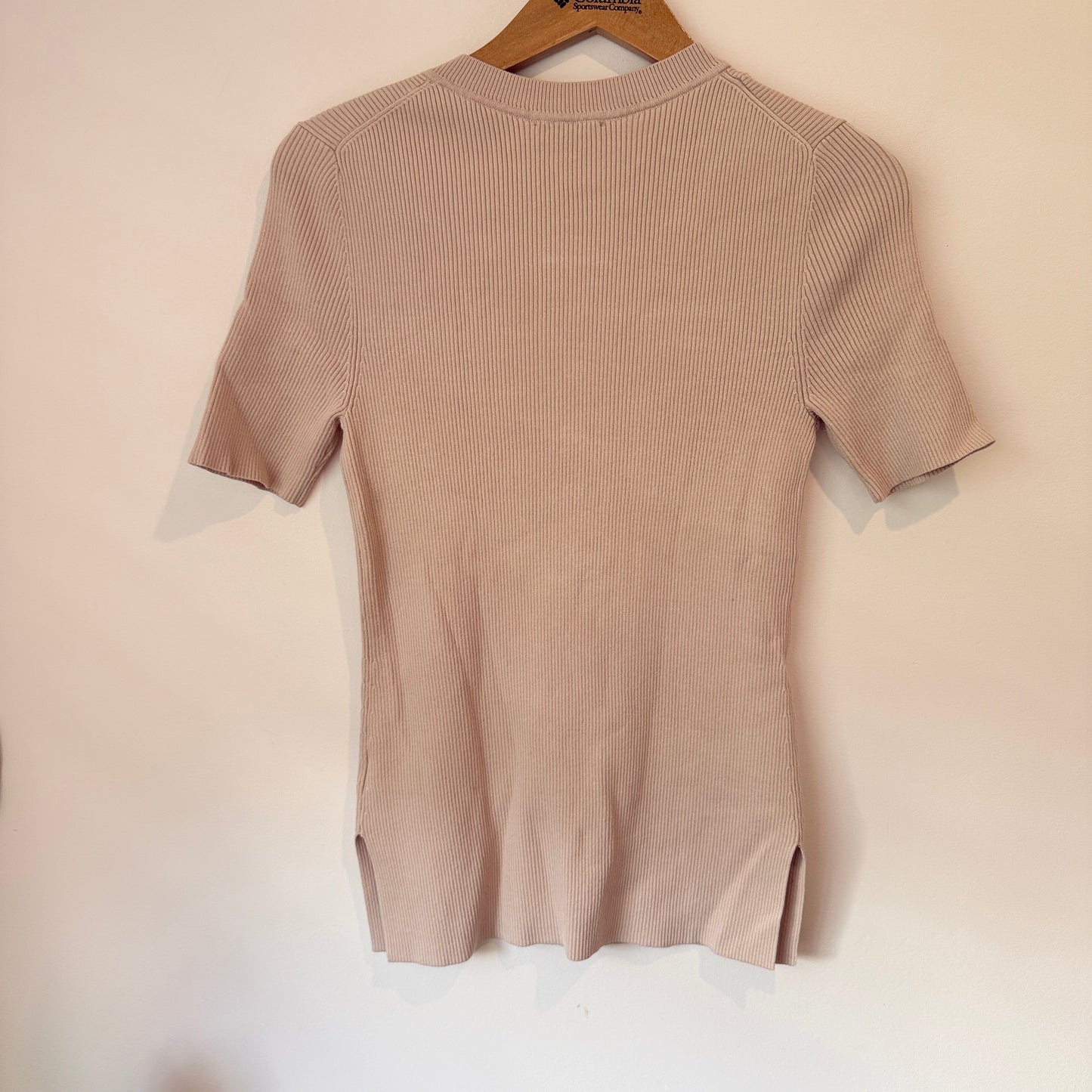 Witchery Size XS Beige Ribbed Short-Sleeve Top