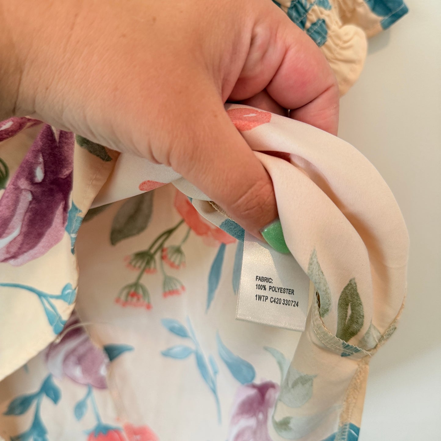 Mirrou Size 12 Floral Blouse with Puff Sleeves