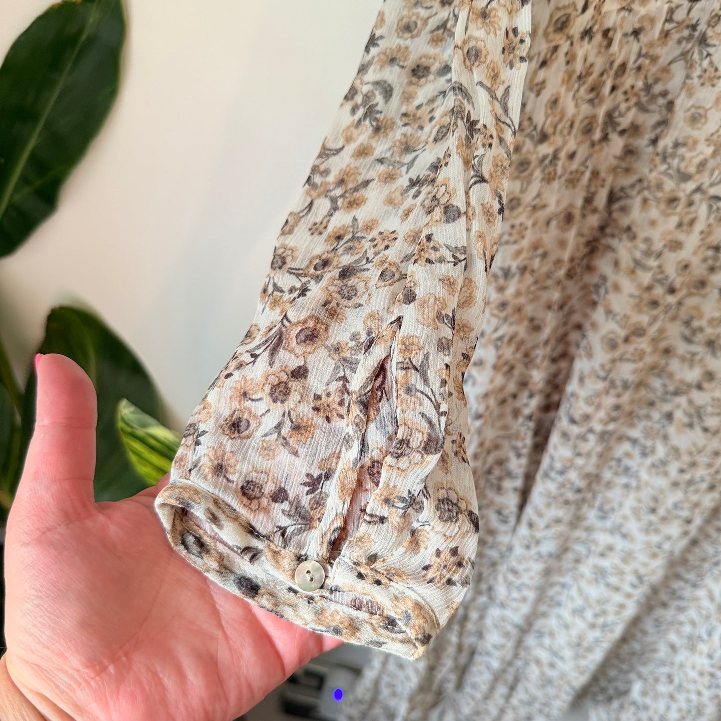 Max Size S Beige Floral Midi Dress