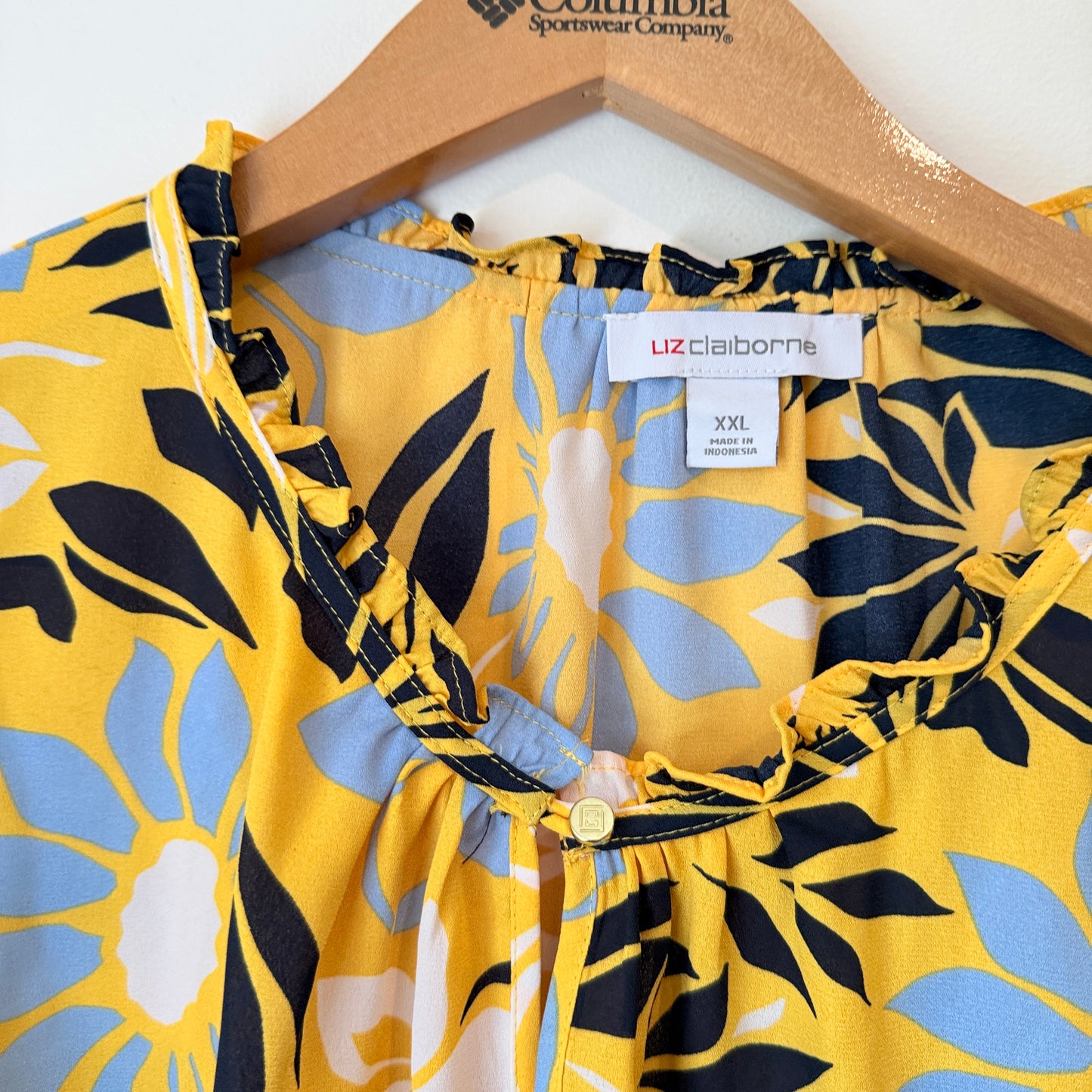 Liz Claiborne Size XXL Floral Print Flutter Sleeve Blouse