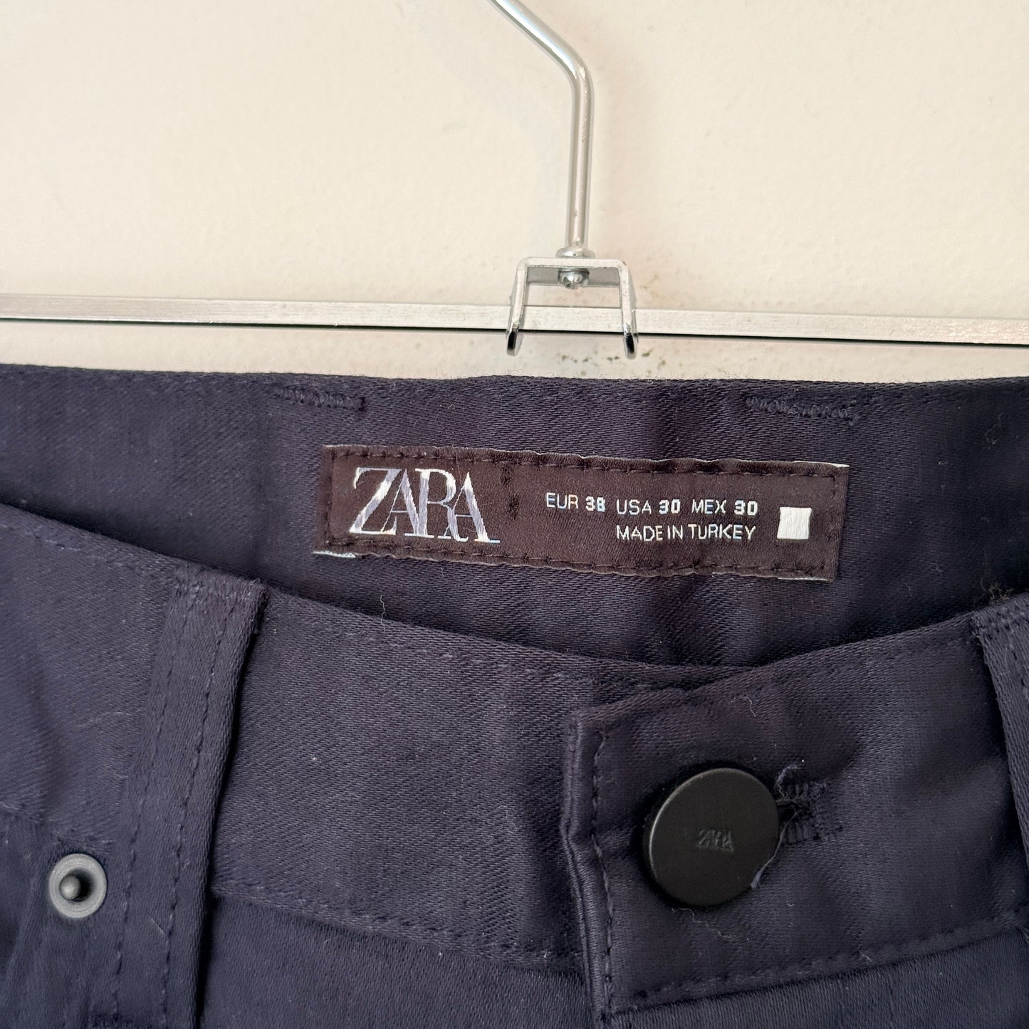Zara Size 38 EUR / 30 US Black Skinny Fit Pants